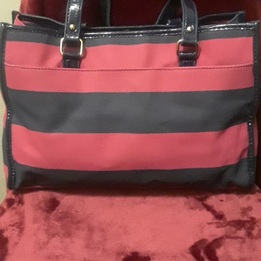 Purse - Picture 6 of 8
